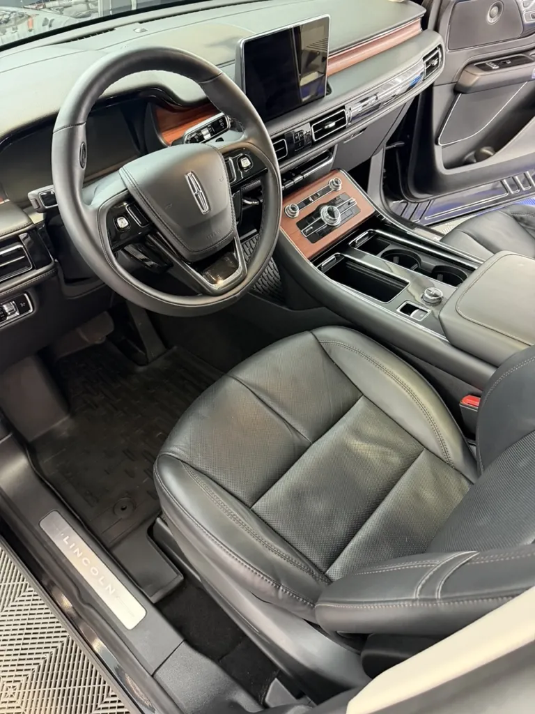 Detailed dashboard and cabin